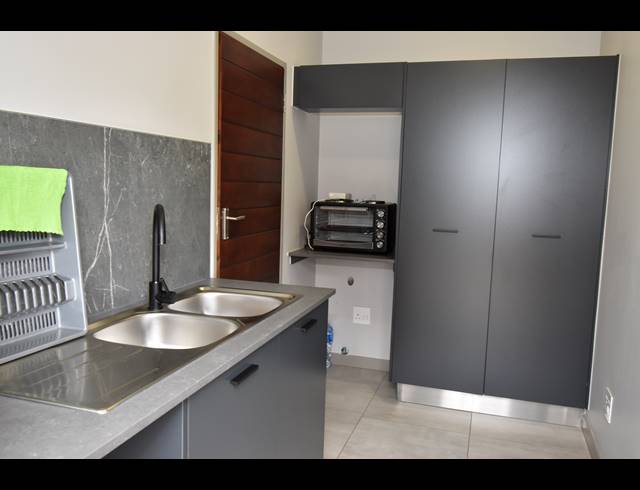 4 BEDROOM HOUSE TO LET IN ZANDSPRUIT